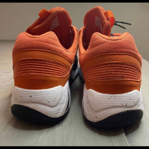 Saucony Grid 9000 ‘Hallowed Pack’ - Picture 4 of 9